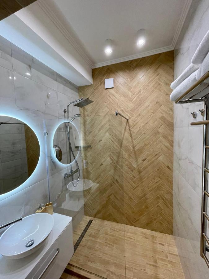 Apartment Centre Inn Черновцы Экстерьер фото