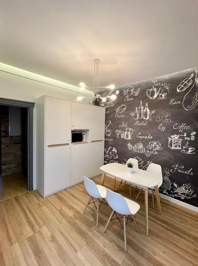 Apartment Centre Inn Черновцы Экстерьер фото